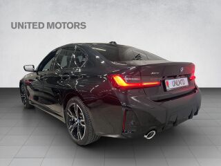 BMW 330 e xDrive M-Sportpakett 2.0 R4 215kW