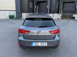 SEAT Leon ST Cupra 300 4Drive 2.0 221kW