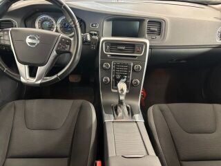 Volvo V60 1.2 R4 84kW