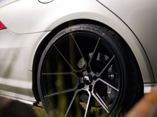 Mercedes-Benz CLS 63 AMG P30 6.2 V8 378kW
