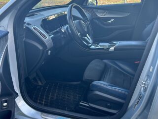 Mercedes-Benz EQC 400 4 matic Special Edition 1886 145kW