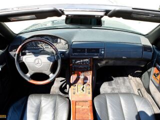 Mercedes-Benz SL 600 AMG 6.0 V12 324kW
