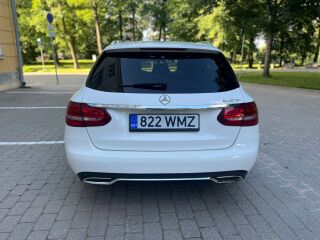 Mercedes-Benz C 180 Bluetec 1.6 85kW