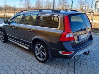 Volvo XC70 D5 SUMMUM 2.4 158kW