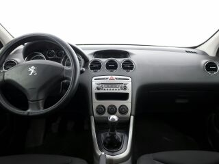 Peugeot 308 Elgance Facelift 1.6 HDi 68кВ