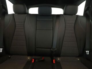 Mercedes-Benz E 200 T Modell facelift Night paket 118kW