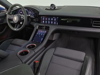 Porsche Taycan 4S 440кВ