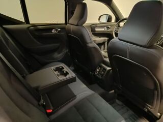 Volvo XC40 Recharge R-Design 80kW
