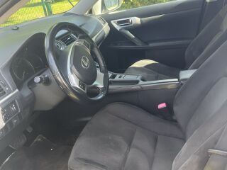 Lexus CT 200h 1.8 73kW