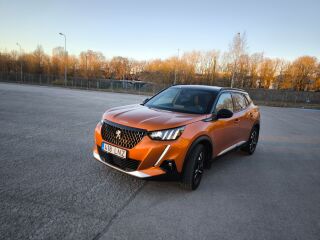 Peugeot 2008 GT 1.5 96kW