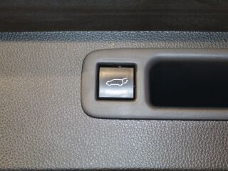 Toyota Highlander Executive AWD 2.5 140кВ