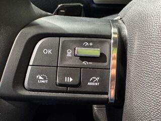 Citroen C4 X Shine PureTech 130 AT8 1.2 96kW