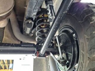 Land Rover Defender 2.4 90kW