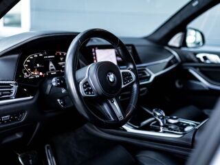 BMW X7 3.0 294kW
