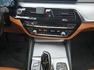 BMW 530 xDrive 2.0 215kW