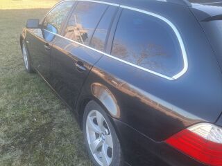 BMW 523 2.5 R6 140kW