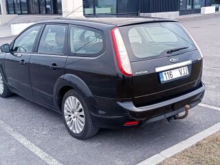 Ford Focus Titanium 1.8 92kW