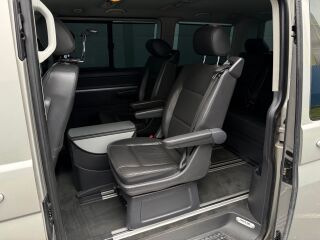 Volkswagen Multivan Highline 4motion 2.0 132кВ