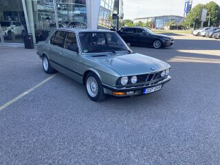 BMW 525 2.5 110кВ