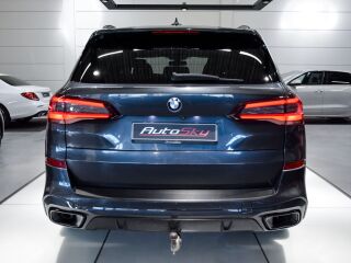 BMW X5 xDrive30d 3.0 210кВ