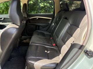 Volvo V70 Momentum 2.4 D5 120kW
