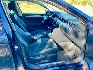 Volkswagen Passat Highline 4Motion Blue Motion my2016 2.0 TDI 140кВ