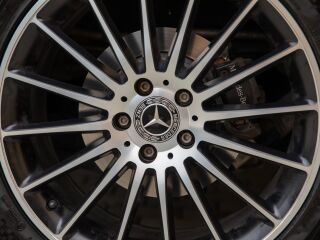 Mercedes-Benz V 300 4matic AMG Avantgarde A2 N1 2.0 174kW