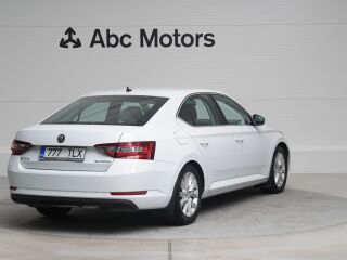 Skoda Superb 1.4 110kW