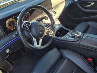Mercedes-Benz E 220 2.0 143kW