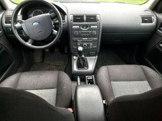 Ford Mondeo 1.8 81kW