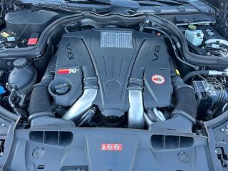 Mercedes-Benz E 550 4.7 V8 300kW
