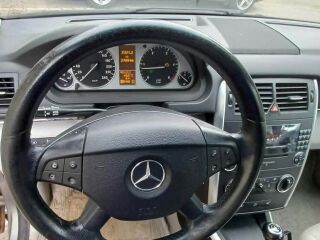 Mercedes-Benz B 180 2.0 80kW