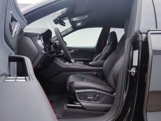 Audi RS Q8 4.0 V8 TFSI 441кВ