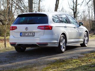 Volkswagen Passat R-line 4 MOTION 2.0 140kW