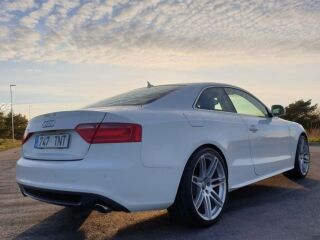 Audi A5 3.0 176кВ