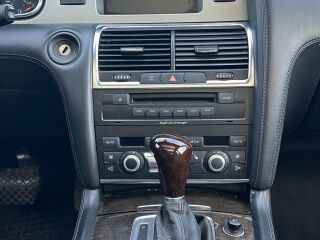 Audi Q7 Quattro 3.0 V6 Tdi 176kW