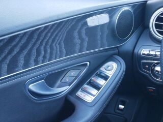 Mercedes-Benz C 350 Luxury Avantgarde 2.0 205kW