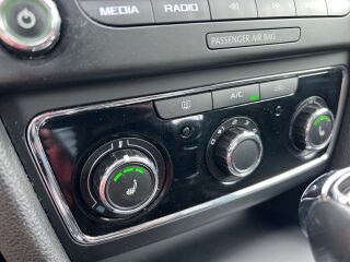 Skoda Superb Facelift 1.8 TSI Turbo 118kW