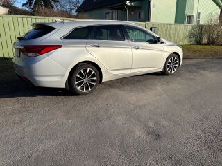 Hyundai i40 CRDI 1.7 104кВ