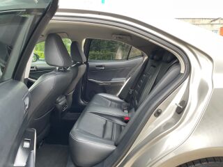 Lexus IS 300h F-Sport 2.5 133kW