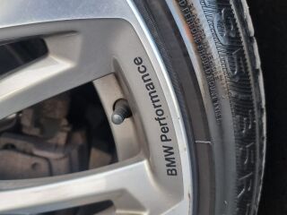 BMW X6 Individual M-Performance Black Piano 3.0 210kW