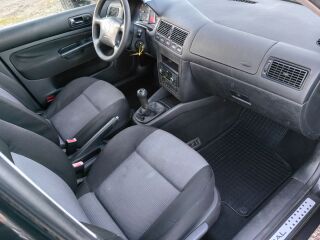 Volkswagen Golf Special 1.9 R4 TDI 74kW