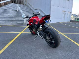 Ducati Streetfighter V4 V4 153kW