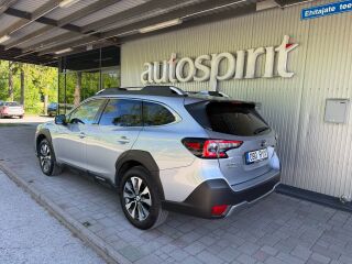Subaru Outback TOURING 2.5 124кВ