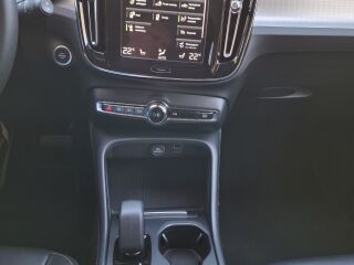 Volvo XC40 Inscription T4 Plug-inTwinEng Recharge 1.5 T4 Plug-inTwinEng Recharge 95kW
