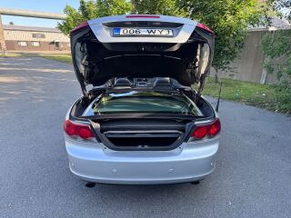 Volvo C70 2.4 R5 132kW