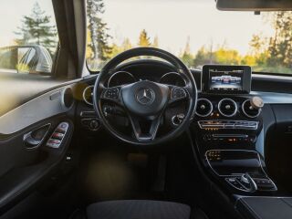 Mercedes-Benz C 220 2.1 125kW