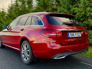 Mercedes-Benz C 220 2.0 143kW