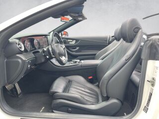 Mercedes-Benz E 220 AMG Cabrio 2.0 143kW