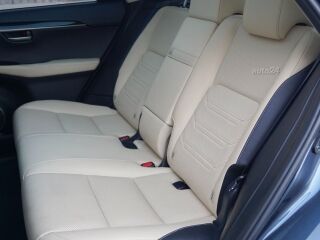 Lexus NX 300h AWD Hybrid Luxury 2.5 R4 16V 145kW